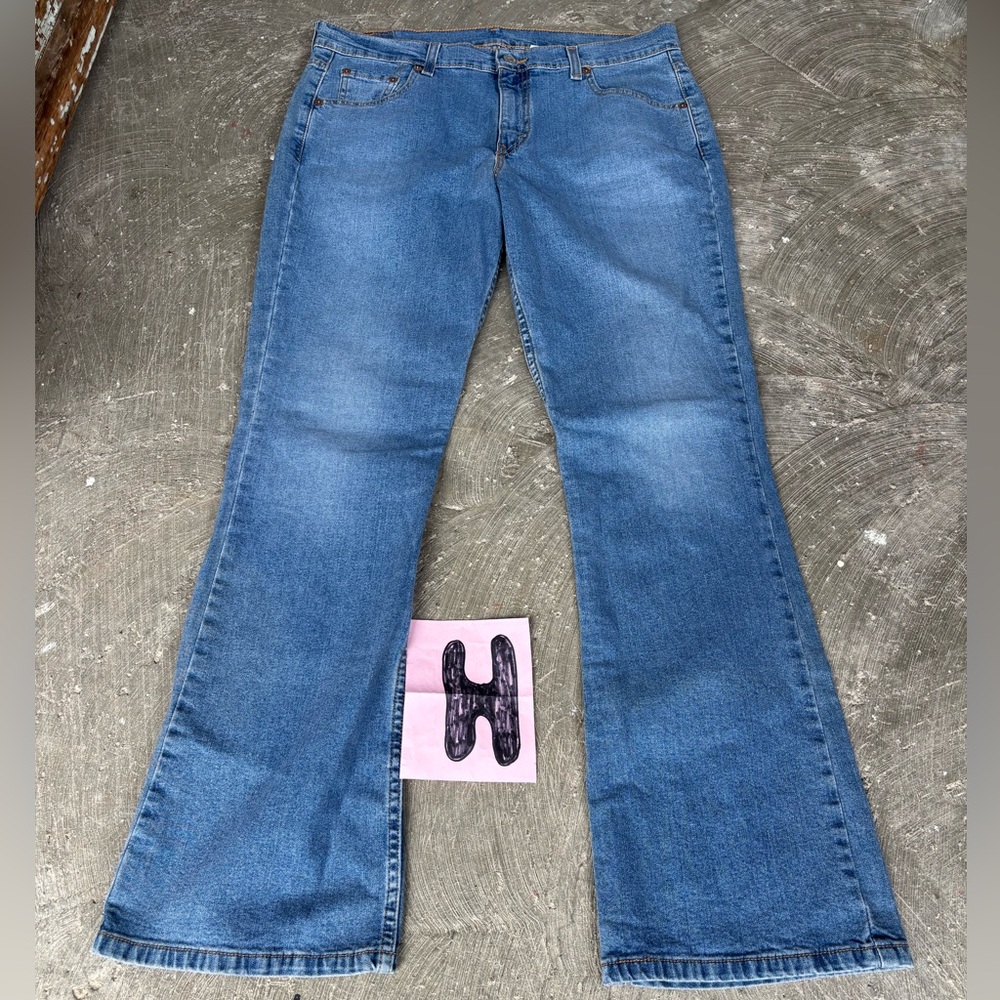 Levis Relaxed Bootcut Stretch Women's Misses Jeans Size 14